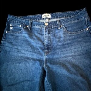 Seven7 Women's Classic Blue Straight Leg Jeans